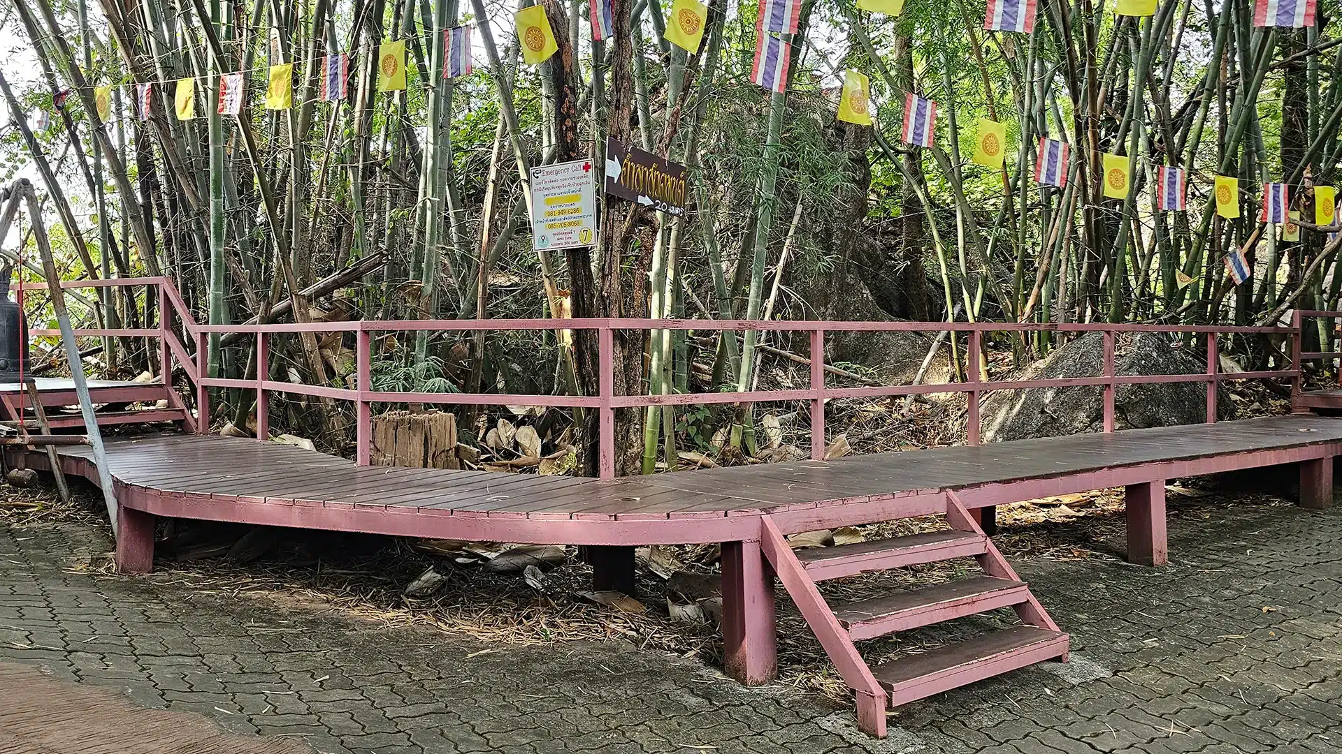 Floating Pagodas 14 | Places of interest in Chiang Mai