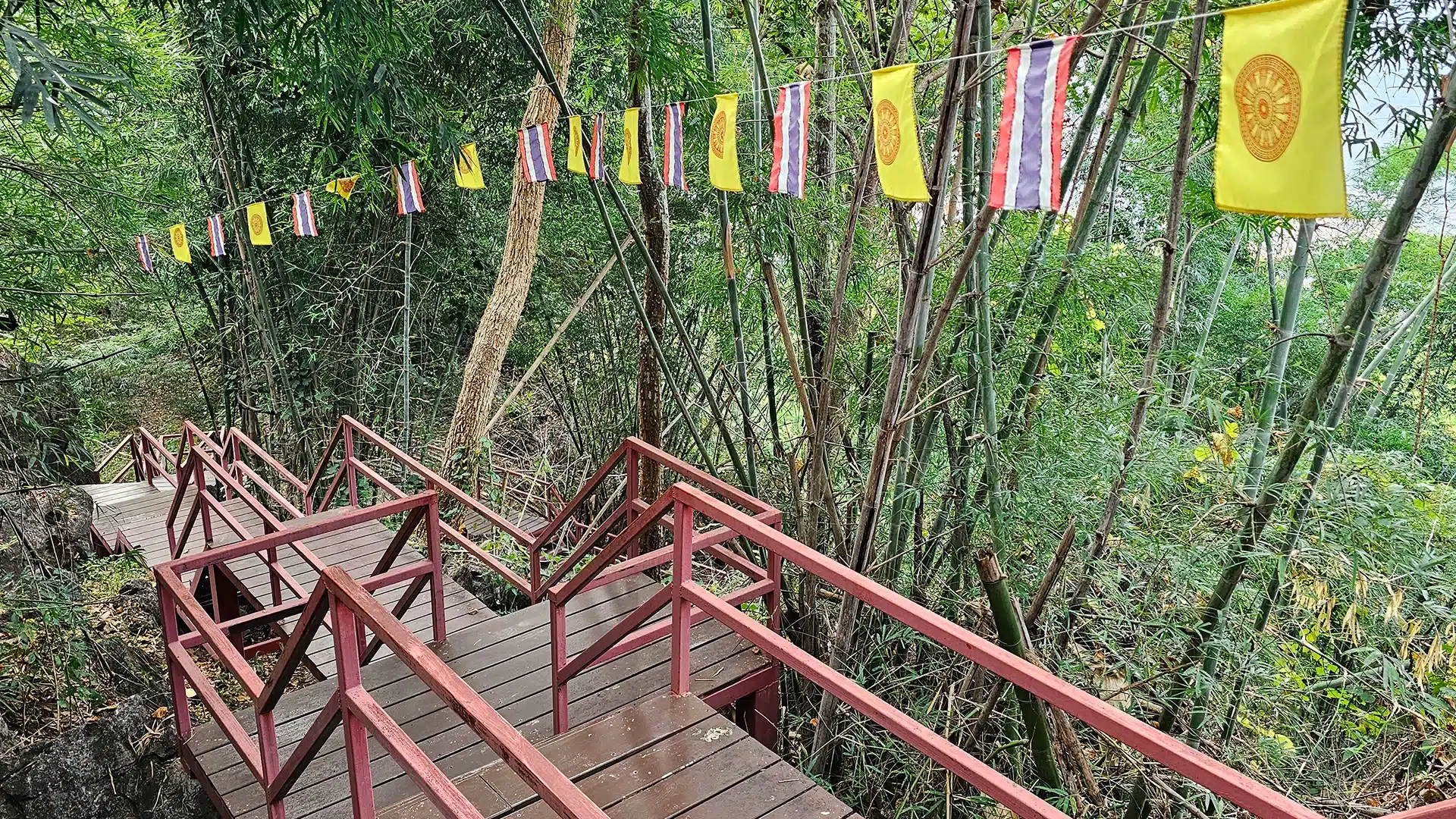 Floating Pagodas 26 | Places of interest in Chiang Mai