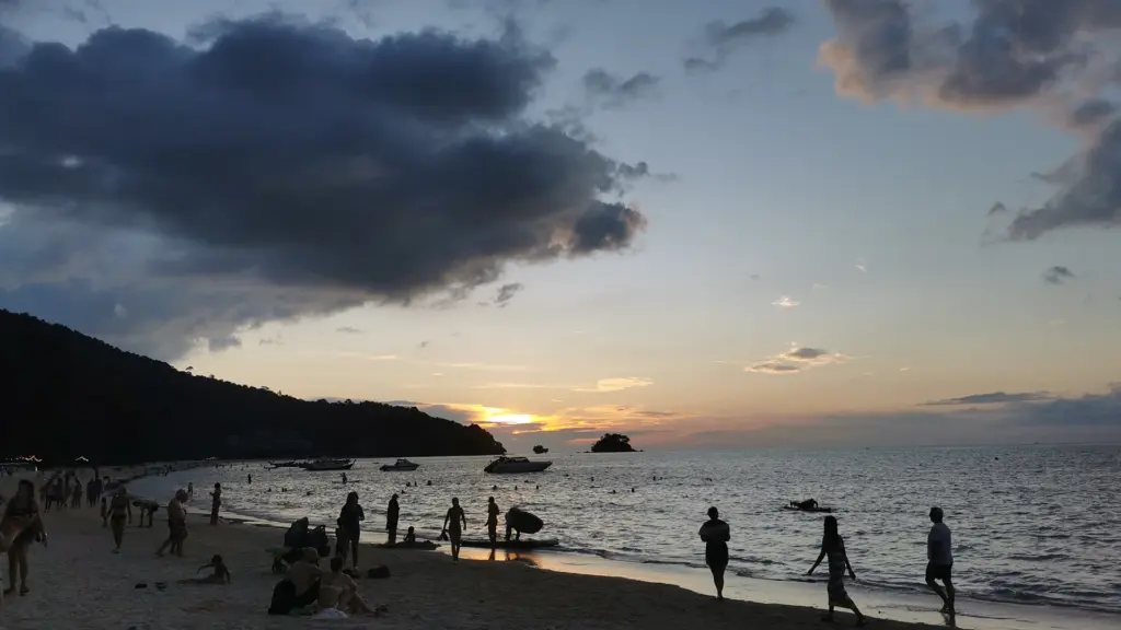 Naiyang Beach