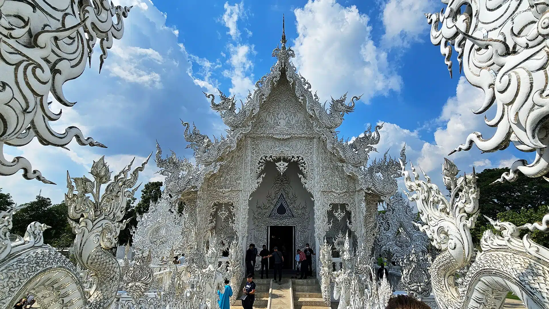 White Temple 12 | Sehenswürdigkeiten in Chiang Rai