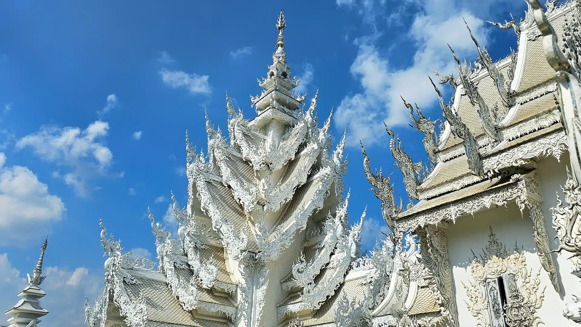 White Temple 20 | Sehenswürdigkeiten in Chiang Rai