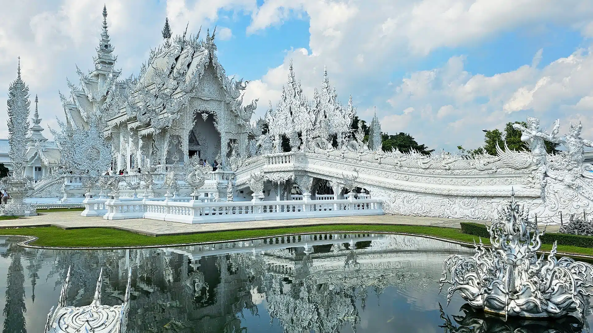 White Temple 23 | Sehenswürdigkeiten in Chiang Rai