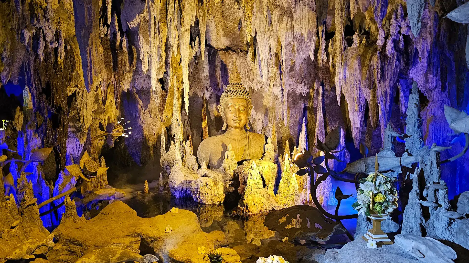 White Temple 35 | Sehenswürdigkeiten in Chiang Rai