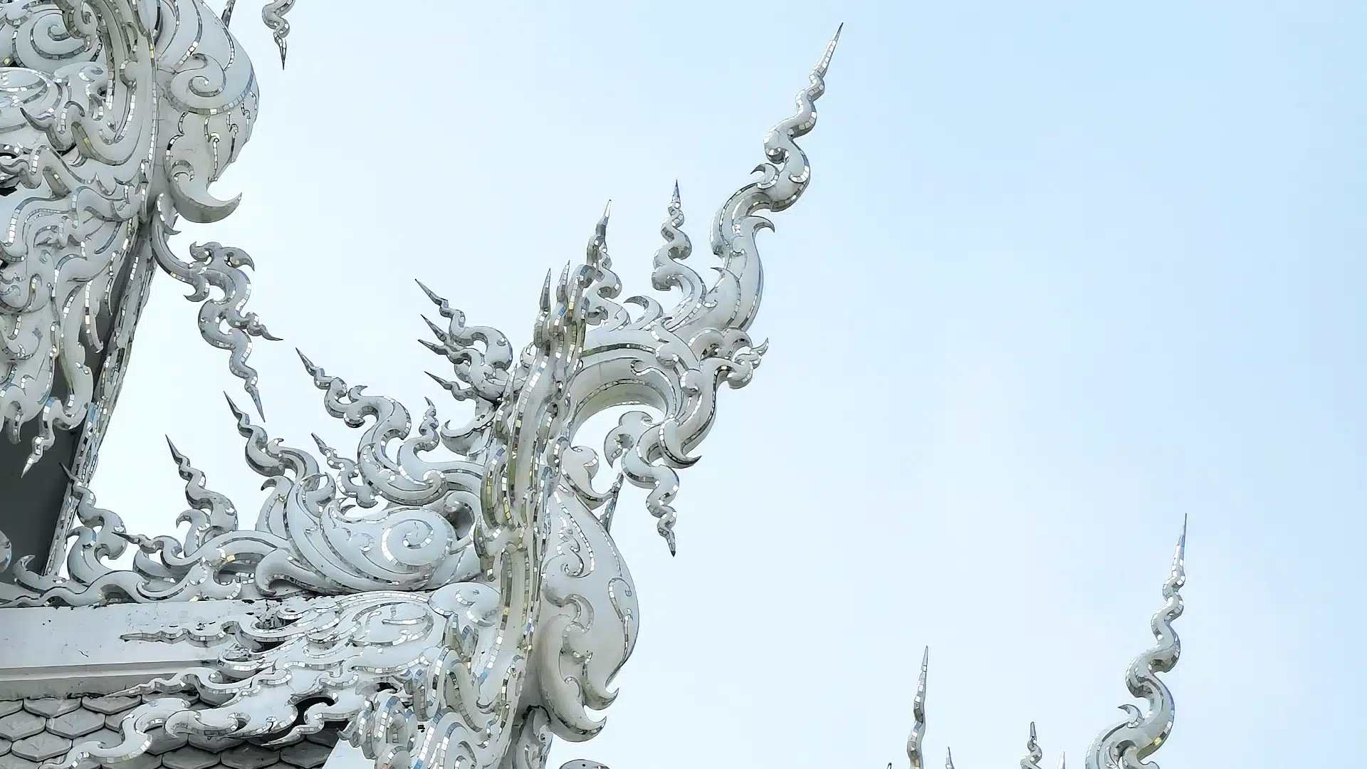 White Temple 40b | Sehenswürdigkeiten in Chiang Rai