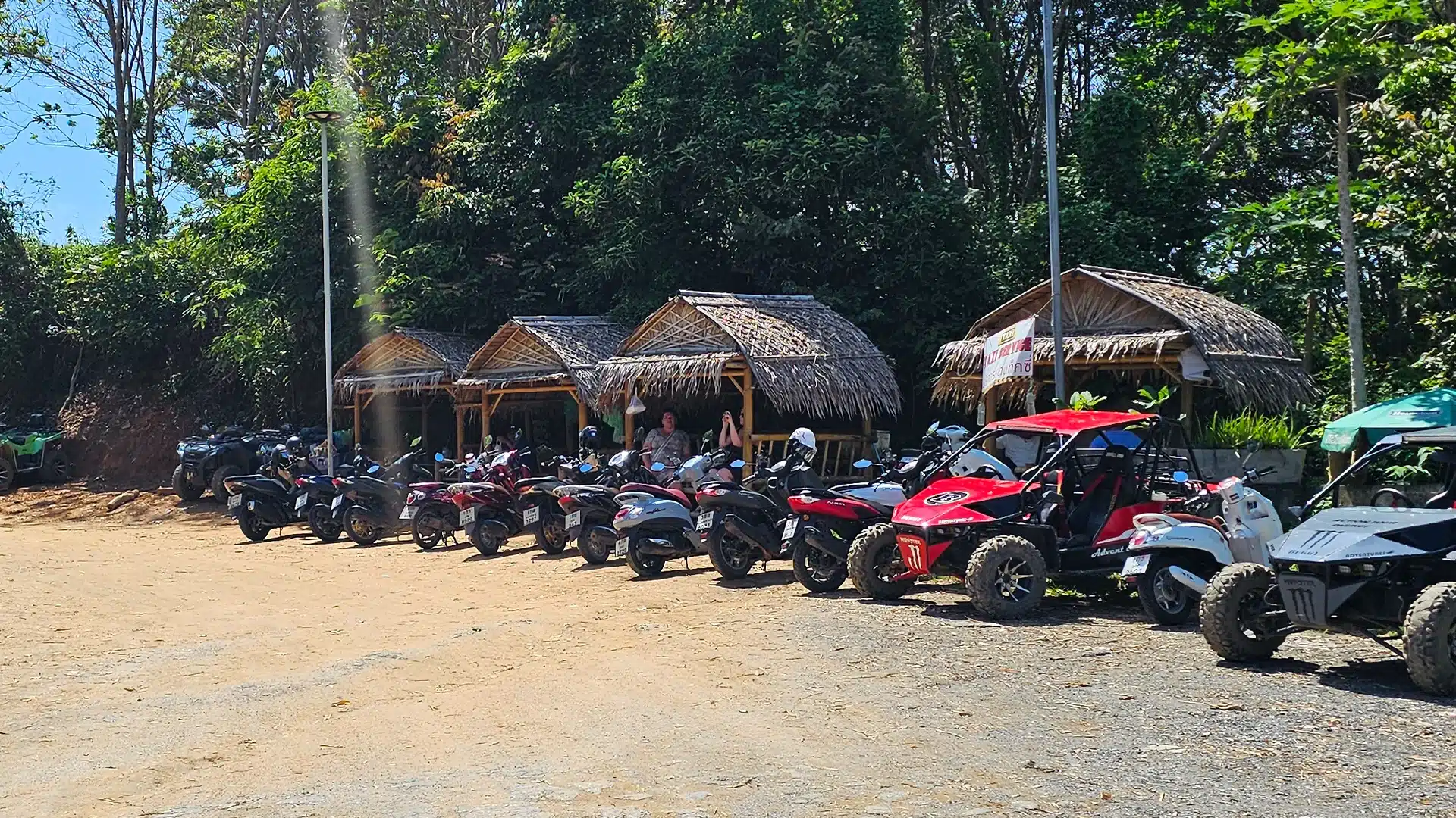 Nui Beach 4 | Sehenswürdigkeiten auf Phuket