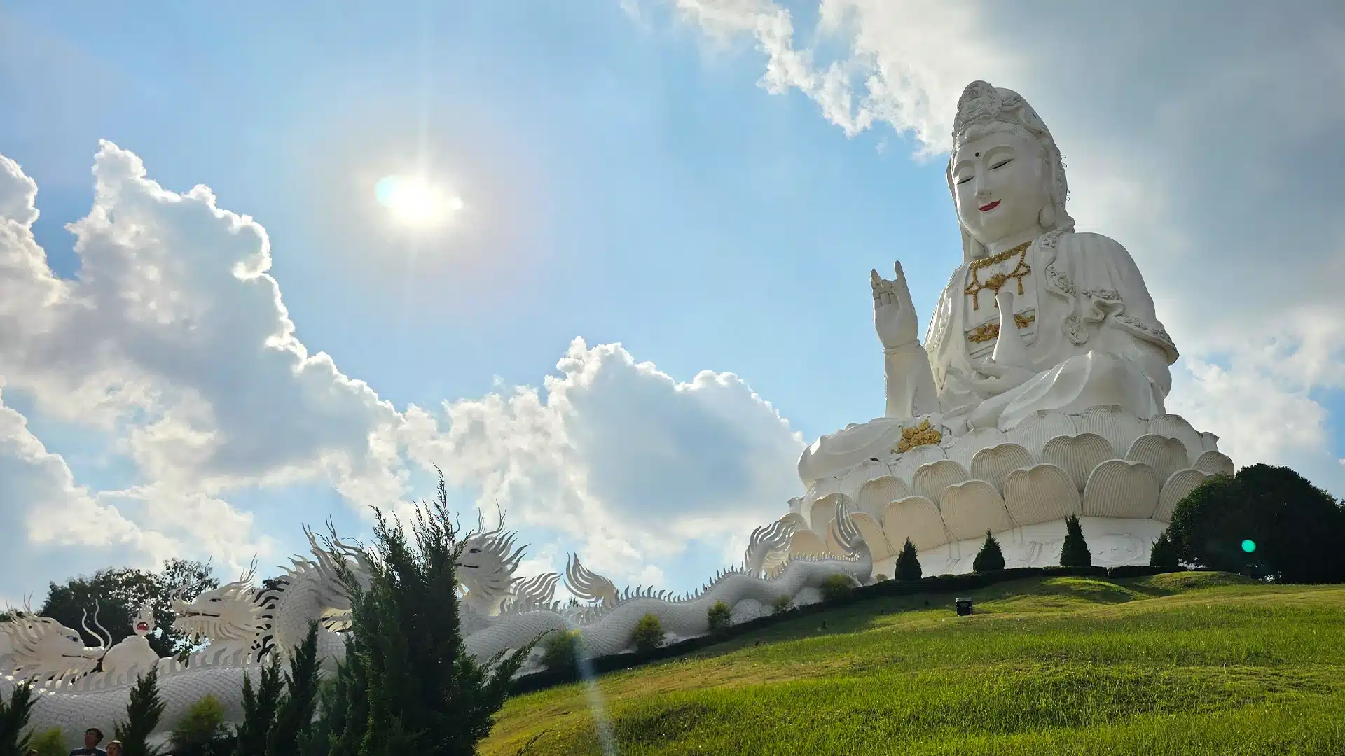 Wat Huay Pla Kang 5 | Sehenswürdigkeiten in Chiang Rai